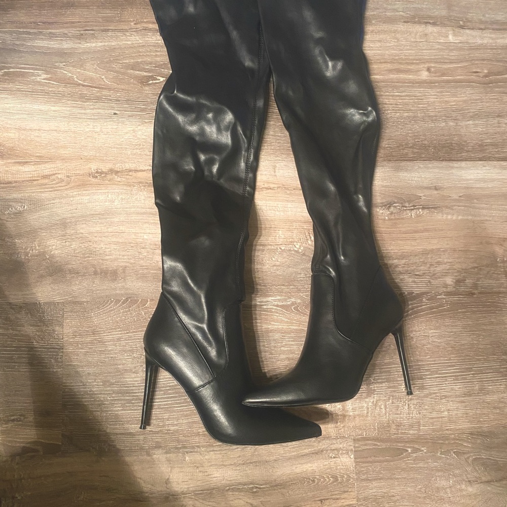 Steve Madden Leather Boots